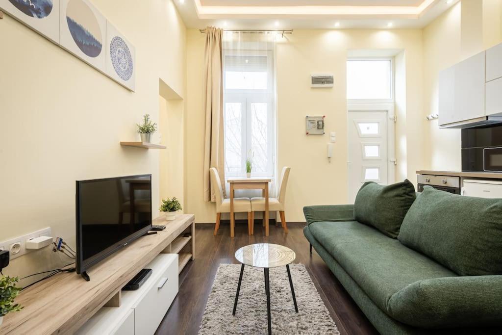 Peppy Home Of Harmony Budapesta Exterior foto